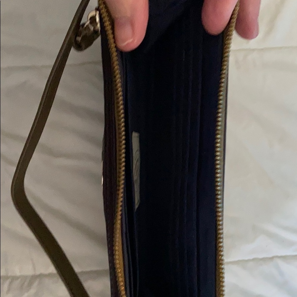 Wristlet - Picture 3 of 3